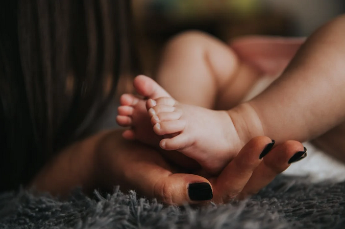 feet